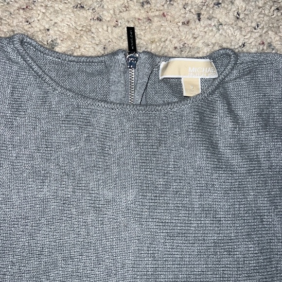 Michael Kors long scoop gray sweater back zipper size s - Picture 2 of 3